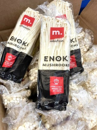 Enoki świeże grzyby 20 paczek po 100gram - kraj Chiny